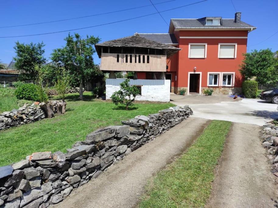 Casa Loli-Villar Luarca Eksteriør billede